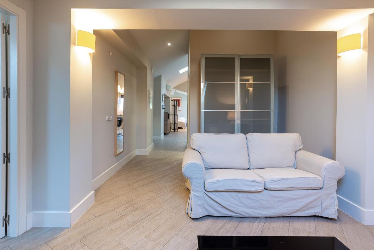 Urbe10 Angel Suites Apartment 4B マラガ エクステリア 写真